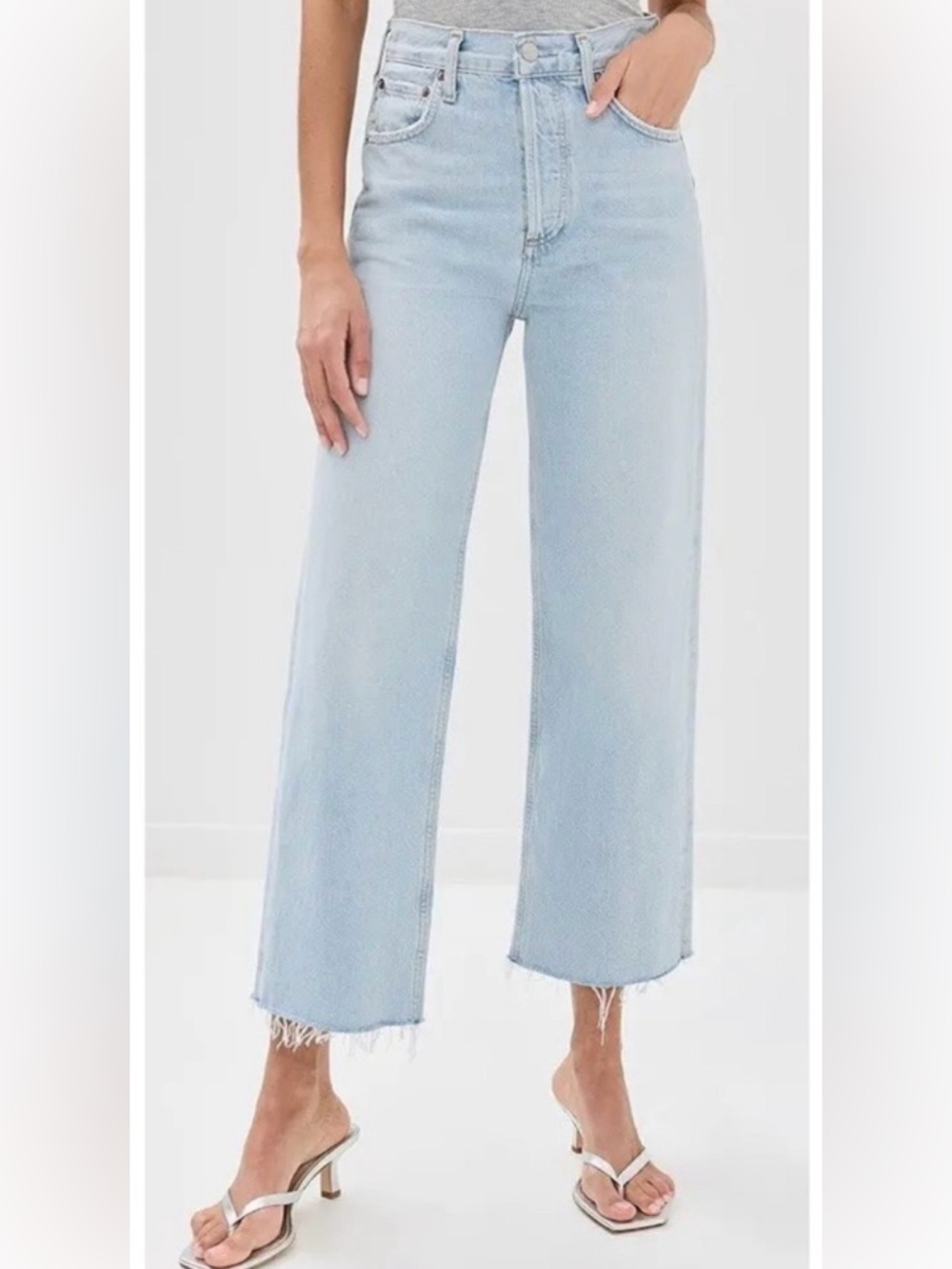 Agolde Ren High Rise Wide Leg Ankle Raw Hem Smash Blue Light
Wash Sz 26
